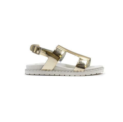 FOOTWEAR
